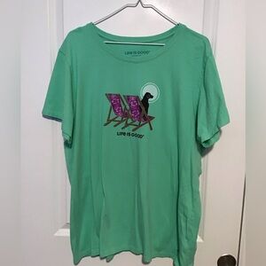 Life Is Good Women’s Crusher Tee “Dog Sitting In Beach Chair”  Size XXL - NWOT